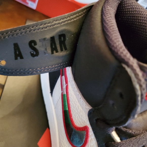 Air Jordan 1 High OG Sport Illustrated A Star Is Born. GS Size 5 - Picture 10 of 11